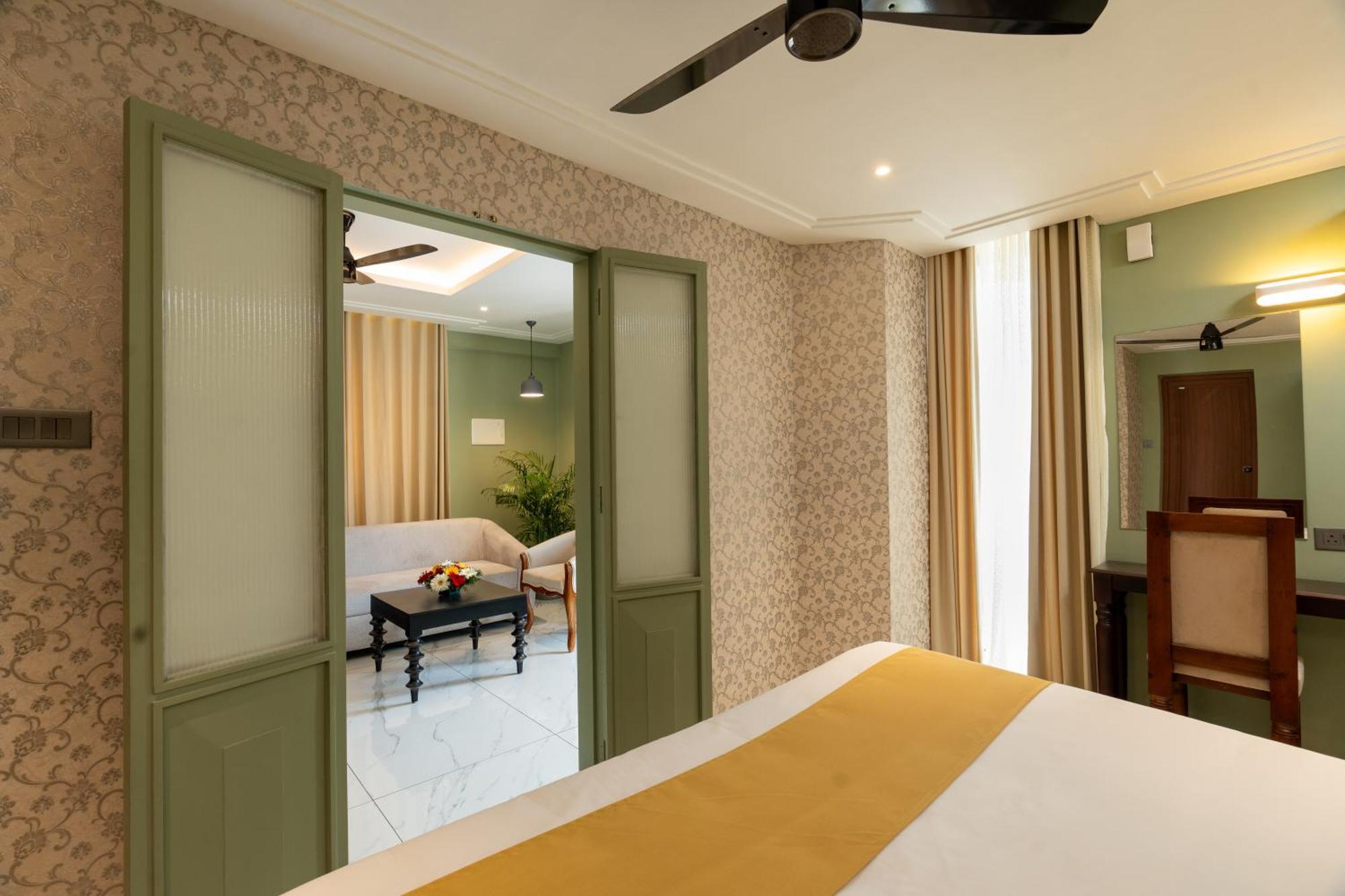 Hotel Court 11 By Dimora Kochi Exteriér fotografie