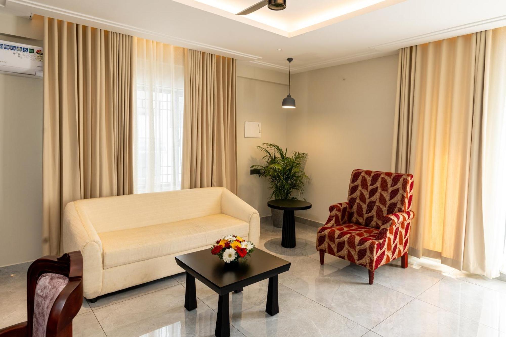 Hotel Court 11 By Dimora Kochi Exteriér fotografie