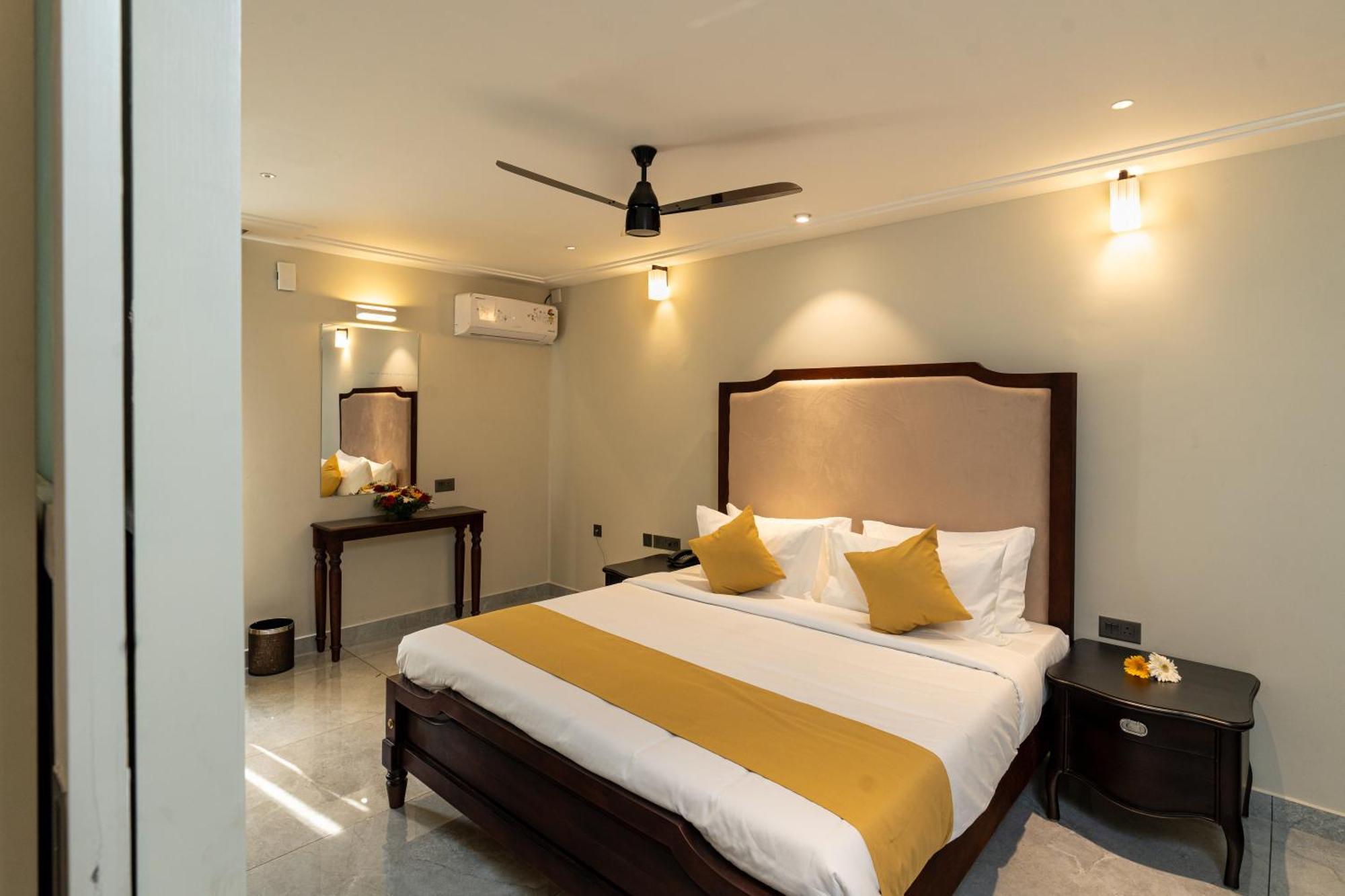 Hotel Court 11 By Dimora Kochi Exteriér fotografie