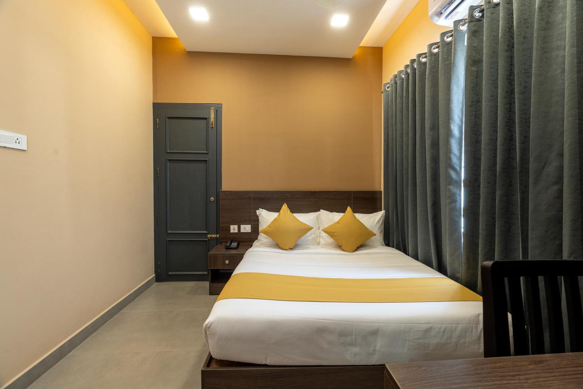 Hotel Court 11 By Dimora Kochi Exteriér fotografie
