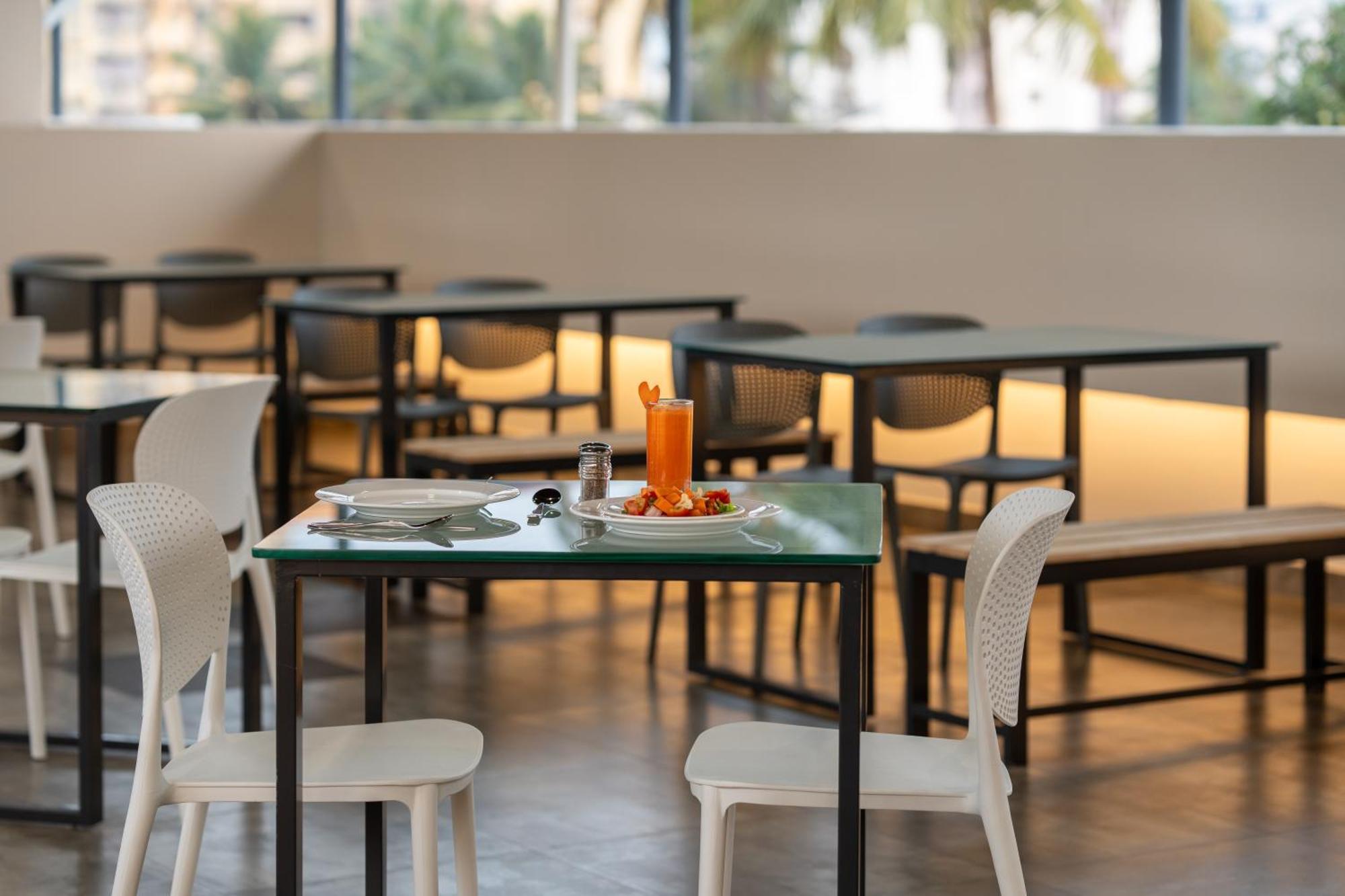 Hotel Court 11 By Dimora Kochi Exteriér fotografie
